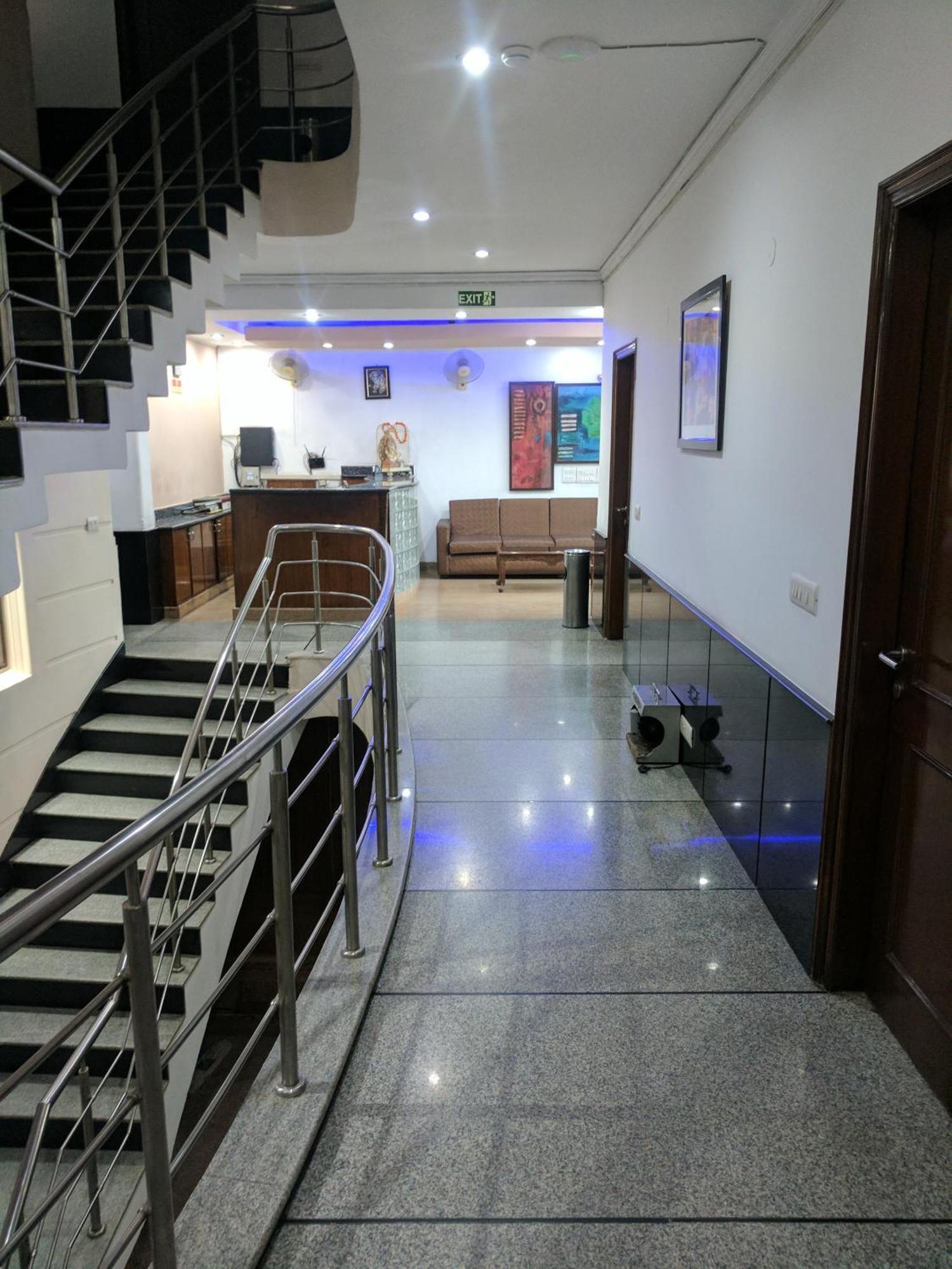 Hotel Exotica Leisure Valley, Гургаон Екстериор снимка