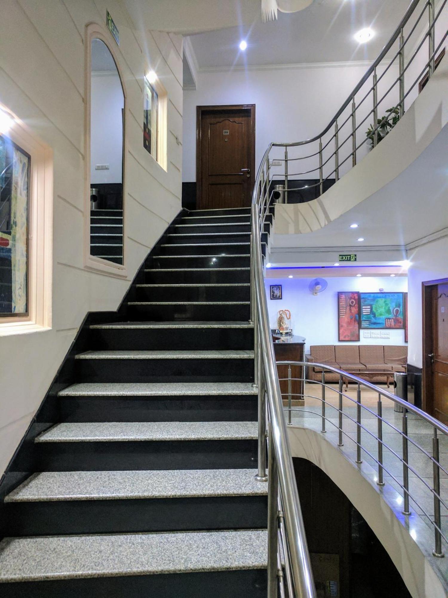 Hotel Exotica Leisure Valley, Гургаон Екстериор снимка