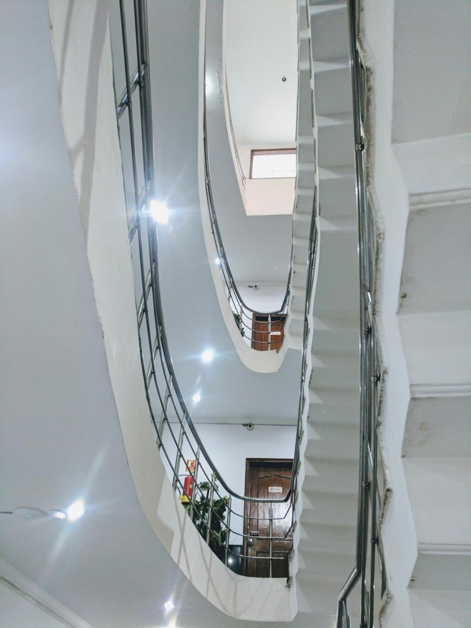 Hotel Exotica Leisure Valley, Гургаон Екстериор снимка